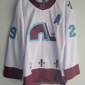 New Jersey Colorado Avalanche MacKinnon #29, XL